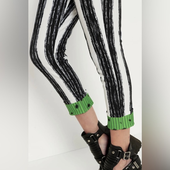 Blackmilk NWT | Ghost with the most cuffed pants 🕷️🖤💚 Beetlejuice - Picture 3 of 7